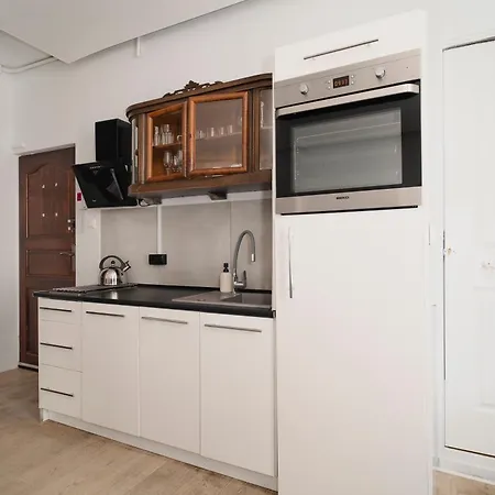 Totu Pulaskiego 8 Apartment *