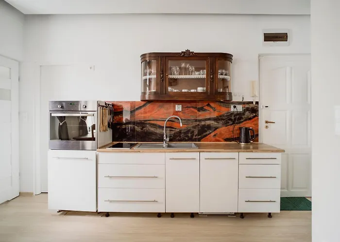 Totu Pulaskiego 8 * סופוט