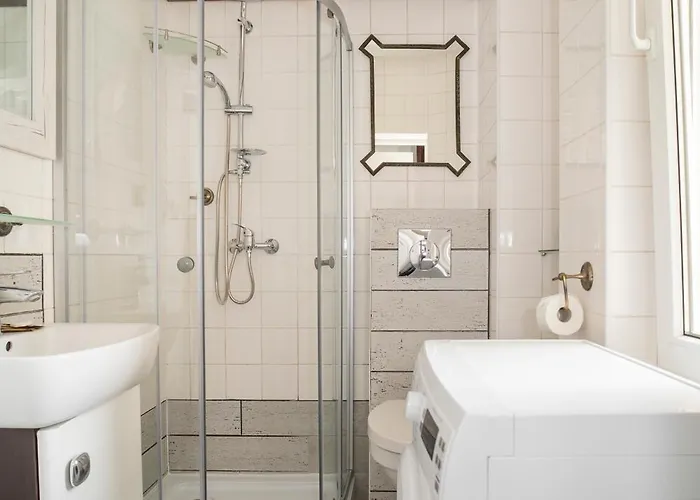 Totu Pulaskiego 8 Апартаменты *