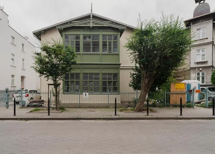 Totu Pulaskiego 8 * סופוט